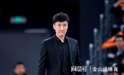 星空体育官网下载-唉！全队68分本土60分，俩外援一个5分，一个3分，完全成“摆设”